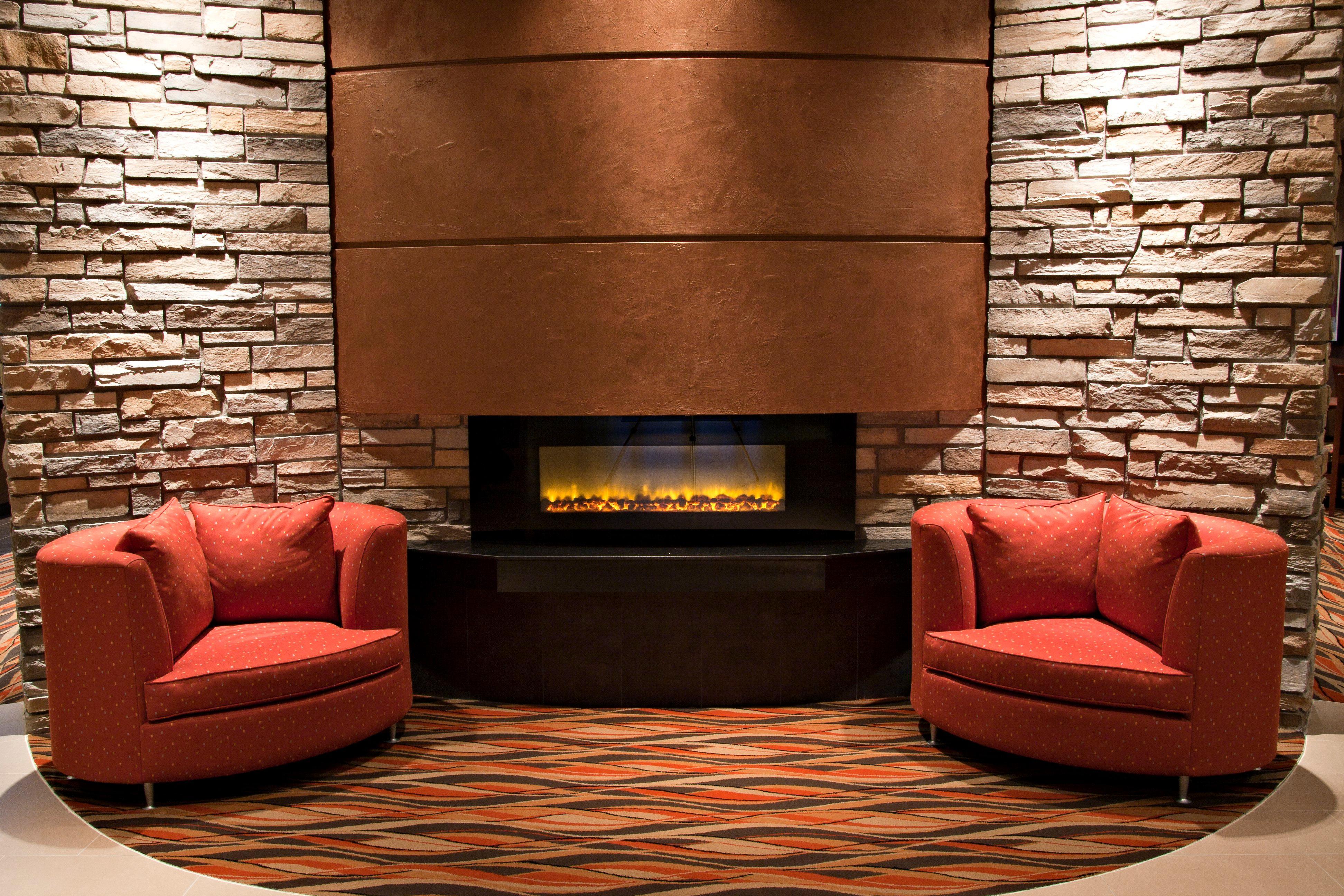 Holiday Inn Express Pembroke By Ihg Bagian luar foto